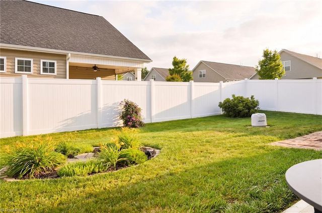 5410 Quartz Avenue, Clemmons, NC 27012