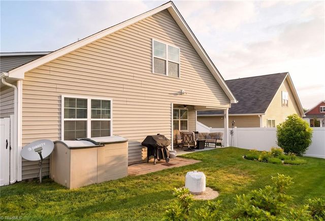 5410 Quartz Avenue, Clemmons, NC 27012