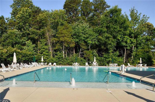 5410 Quartz Avenue, Clemmons, NC 27012