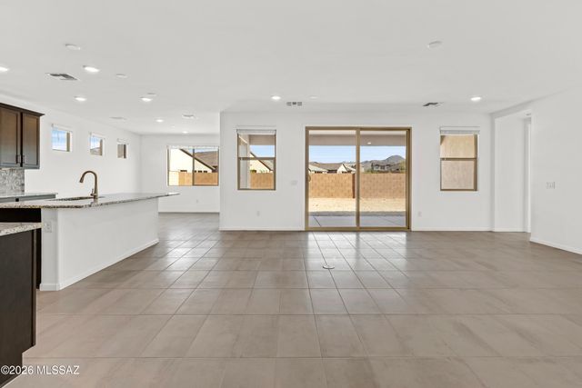 4404 W Tortolita View Circle, Marana, AZ 85658