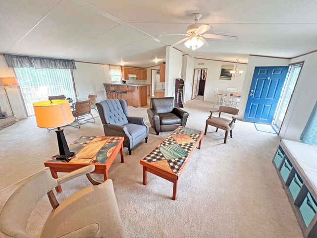 1156 W A. Gamble Road, Manning, SC 29102