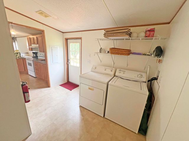 1156 W A. Gamble Road, Manning, SC 29102