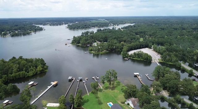 1156 W A. Gamble Road, Manning, SC 29102