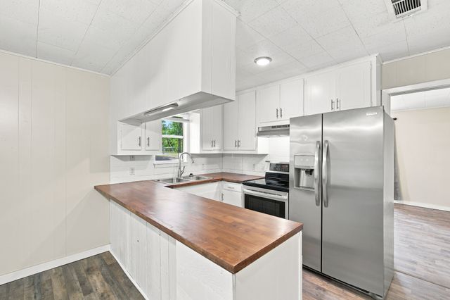 1408 Kanakoa Drive N, Tool, TX 75143