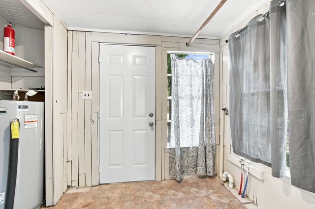 1408 Kanakoa Drive N, Tool, TX 75143
