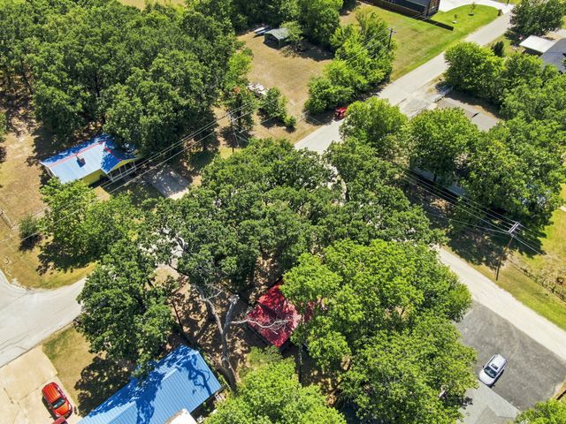 1408 Kanakoa Drive N, Tool, TX 75143