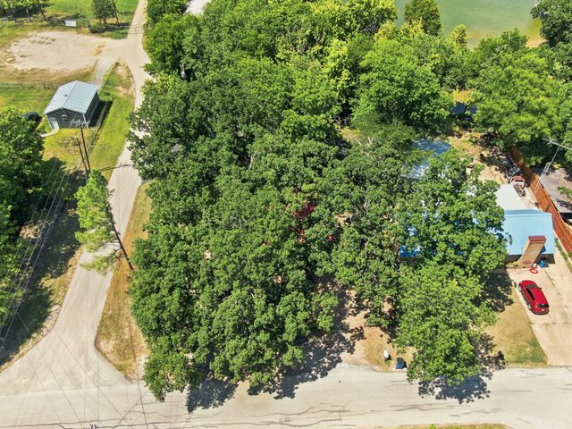 1408 Kanakoa Drive N, Tool, TX 75143