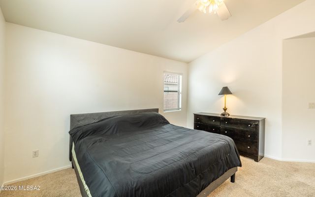 457 S Stone Bench Road, Vail, AZ 85641