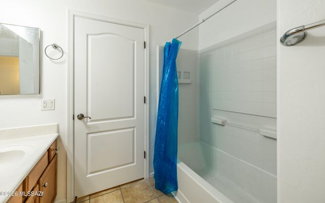457 S Stone Bench Road, Vail, AZ 85641