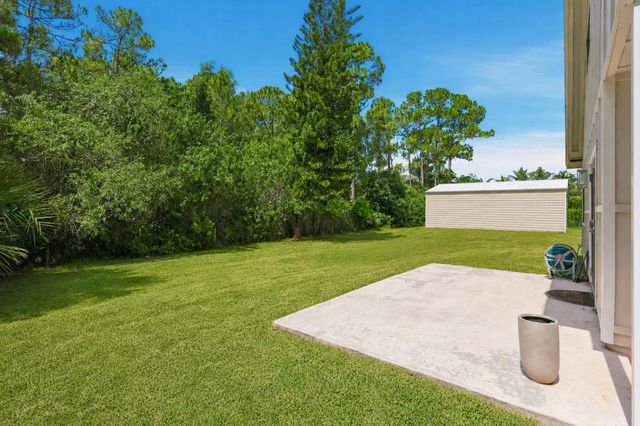 15590 61st Place N, Loxahatchee, FL 33470
