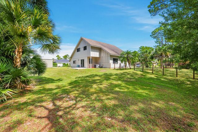 15590 61st Place N, Loxahatchee, FL 33470