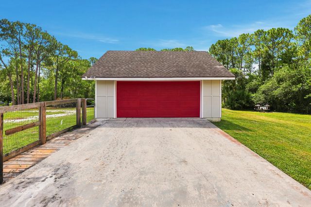 15590 61st Place N, Loxahatchee, FL 33470