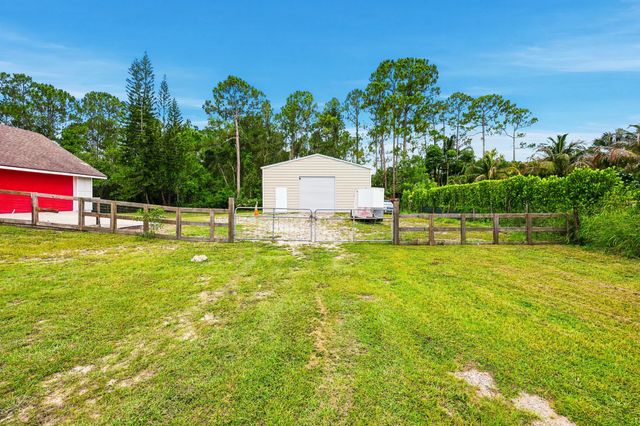 15590 61st Place N, Loxahatchee, FL 33470