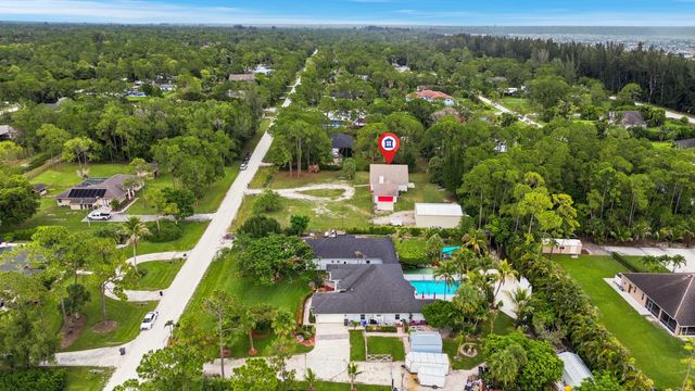 15590 61st Place N, Loxahatchee, FL 33470