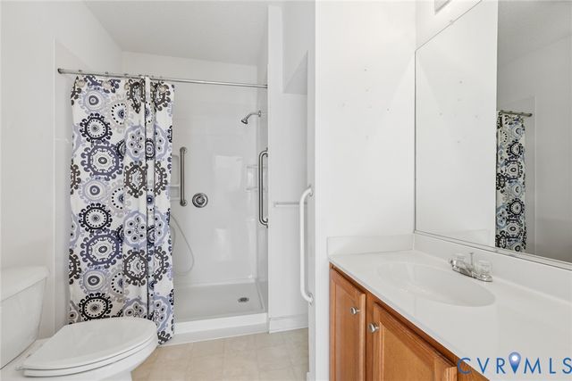 4642 Twin Hickory Lake Dr, Glen Allen, VA 23059