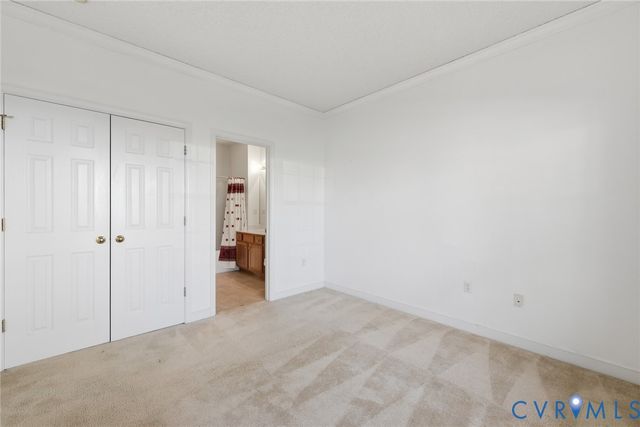 4642 Twin Hickory Lake Dr, Glen Allen, VA 23059