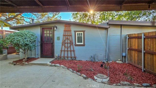 11064 Plainview, Tujunga, CA 91042