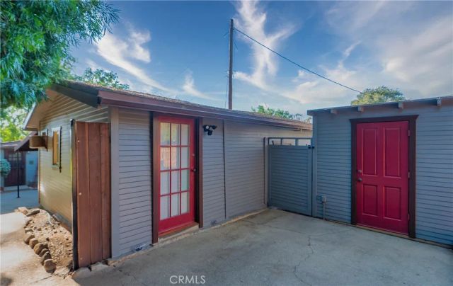 11064 Plainview, Tujunga, CA 91042