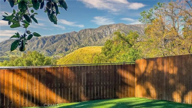 11064 Plainview, Tujunga, CA 91042