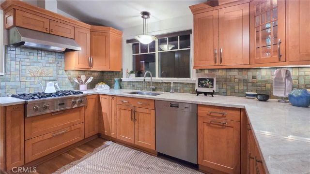 11064 Plainview, Tujunga, CA 91042