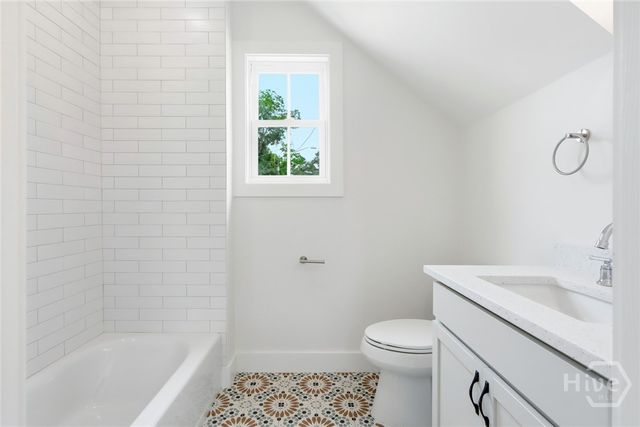 1314 E 38th Street A, Savannah, GA 31404