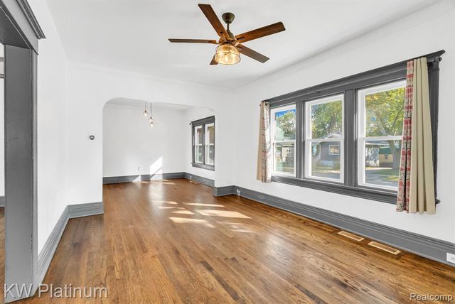 1624 15th Street, Port Huron, MI 48060