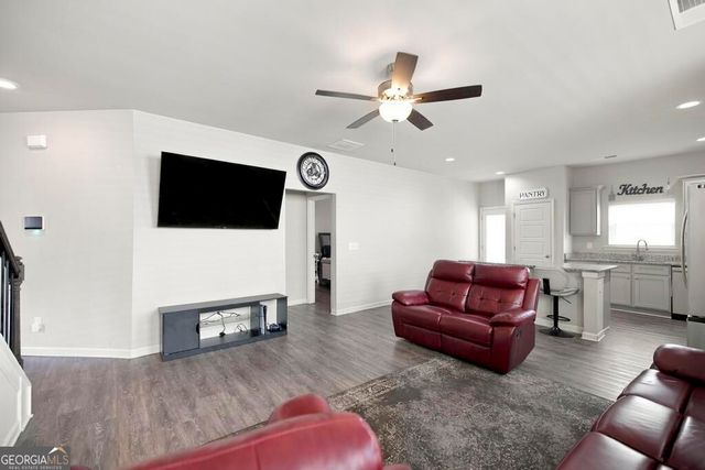 129 Red Birch Lane, Warner Robins, GA 31093