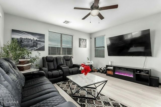 2849 N 73RD Drive, Phoenix, AZ 85035