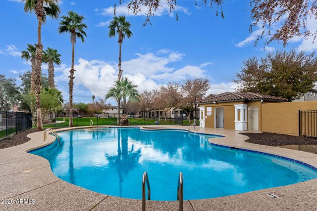 2849 N 73RD Drive, Phoenix, AZ 85035