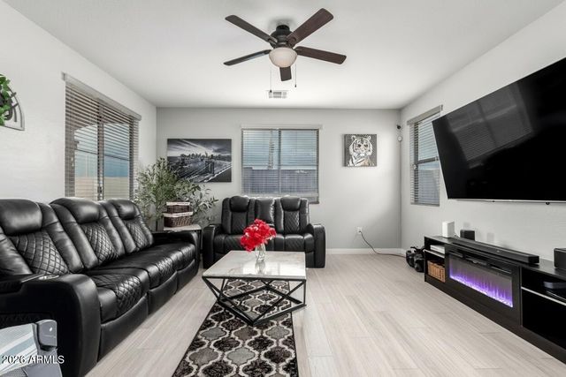 2849 N 73RD Drive, Phoenix, AZ 85035