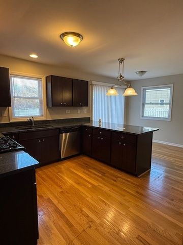 10752 First Court, Mokena, IL 60448