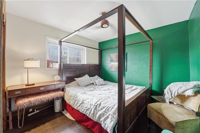 3738 Ditzler Avenue, Kansas City, MO 64133