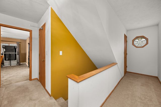 181 Tilton Park Drive, Dekalb, IL 60115