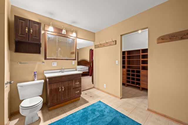 181 Tilton Park Drive, Dekalb, IL 60115