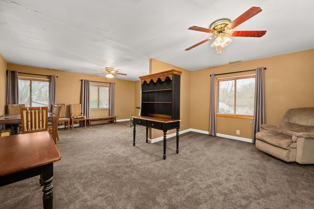 181 Tilton Park Drive, Dekalb, IL 60115