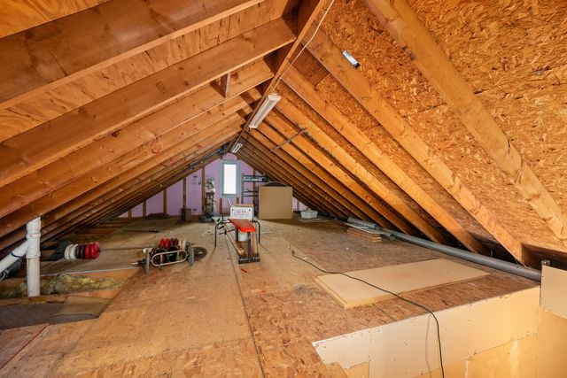 181 Tilton Park Drive, Dekalb, IL 60115