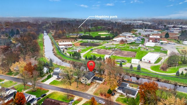 181 Tilton Park Drive, Dekalb, IL 60115