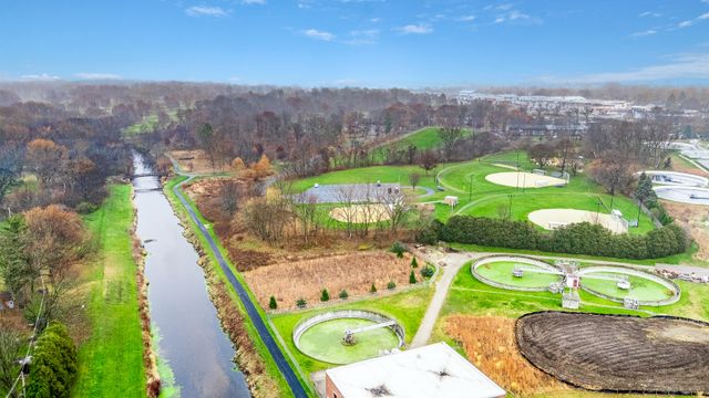 181 Tilton Park Drive, Dekalb, IL 60115