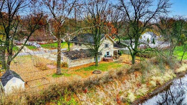 181 Tilton Park Drive, Dekalb, IL 60115