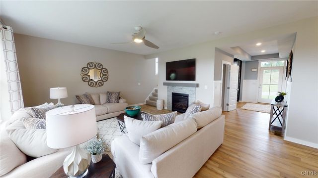 105 Lexi Lane, Baldwinsville, NY 13027