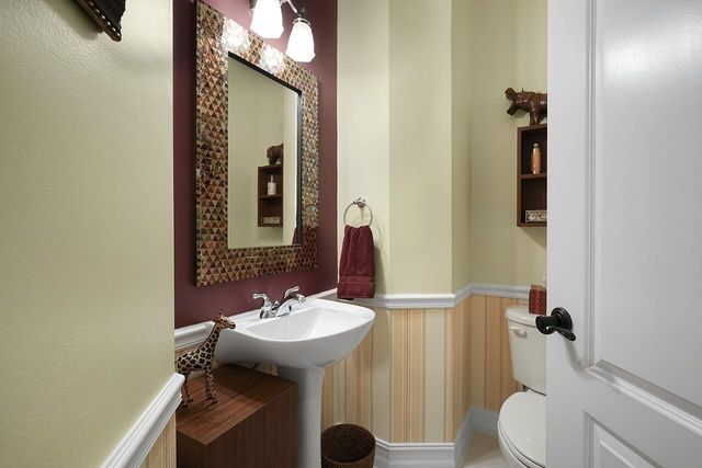 9078 Castle Harbour Circle, Vero Beach, FL 32963