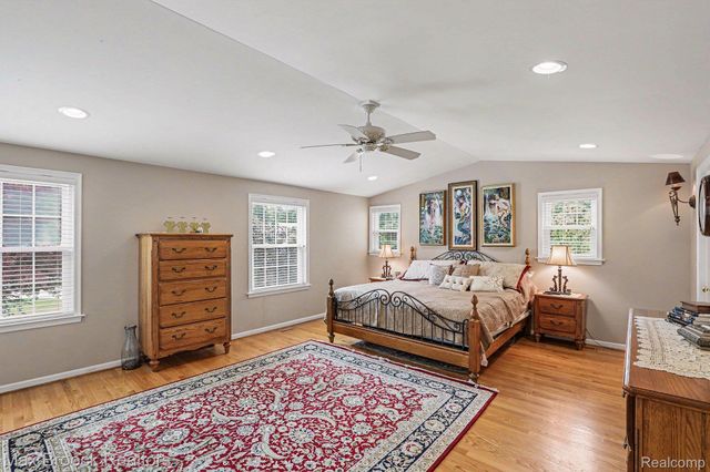 3794 Shellmarr Lane, Bloomfield Hills, MI 48302