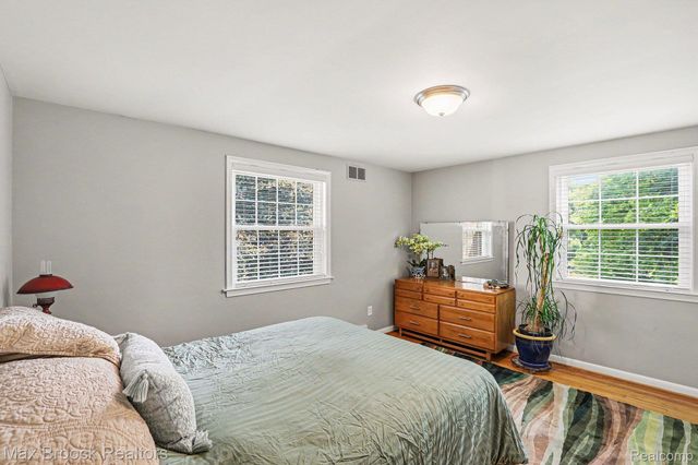3794 Shellmarr Lane, Bloomfield Hills, MI 48302