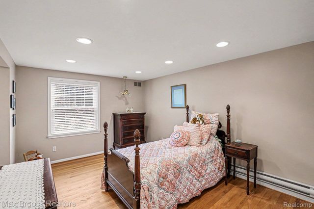 3794 Shellmarr Lane, Bloomfield Hills, MI 48302