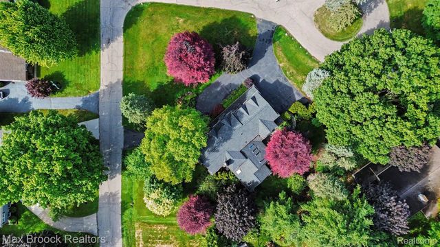 3794 Shellmarr Lane, Bloomfield Hills, MI 48302