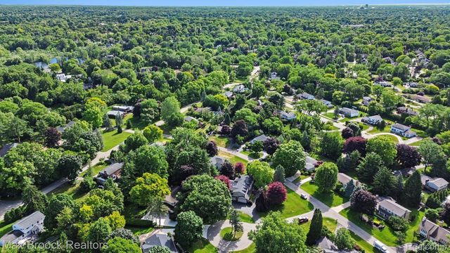 3794 Shellmarr Lane, Bloomfield Hills, MI 48302
