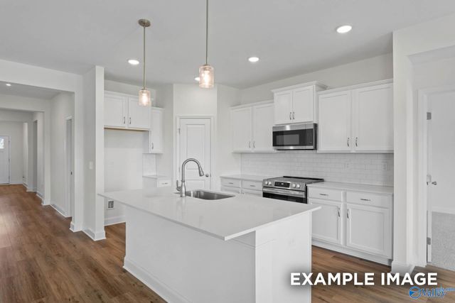26845 Kyle Lane, Athens, AL 35613