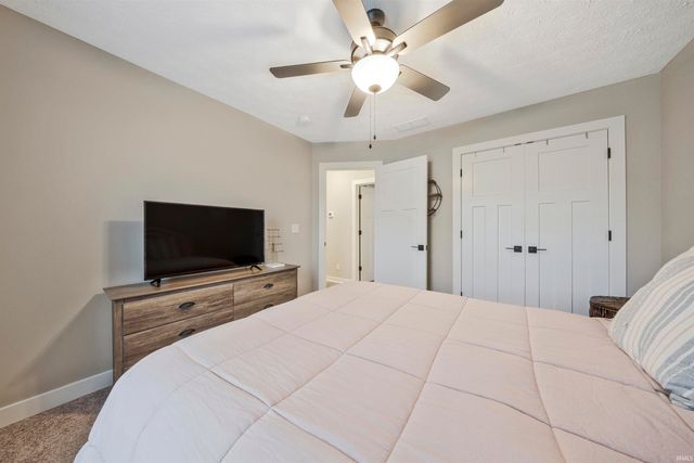 5411 Cameo Drive, Evansville, IN 47725