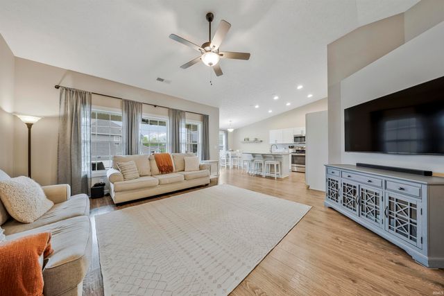 5411 Cameo Drive, Evansville, IN 47725
