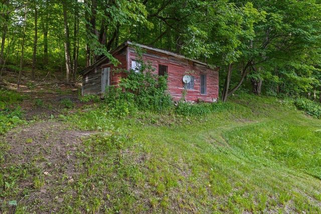 63 River Road, Underhill, VT 05489